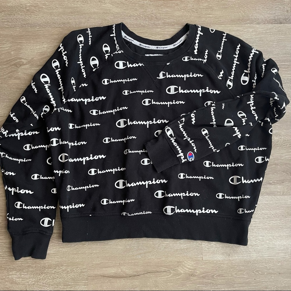 *VINTAGE* Champion sweatshirt
